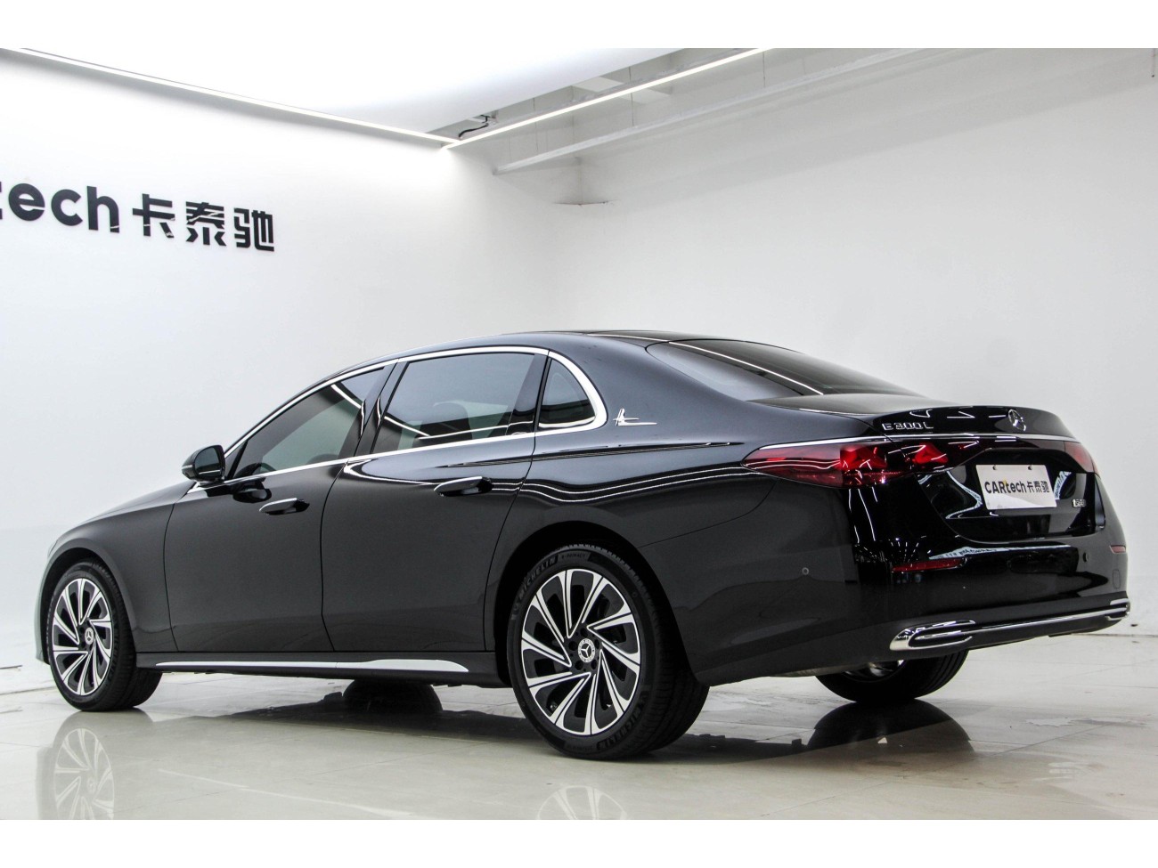 Mercedes-Benz E 300 L 2025