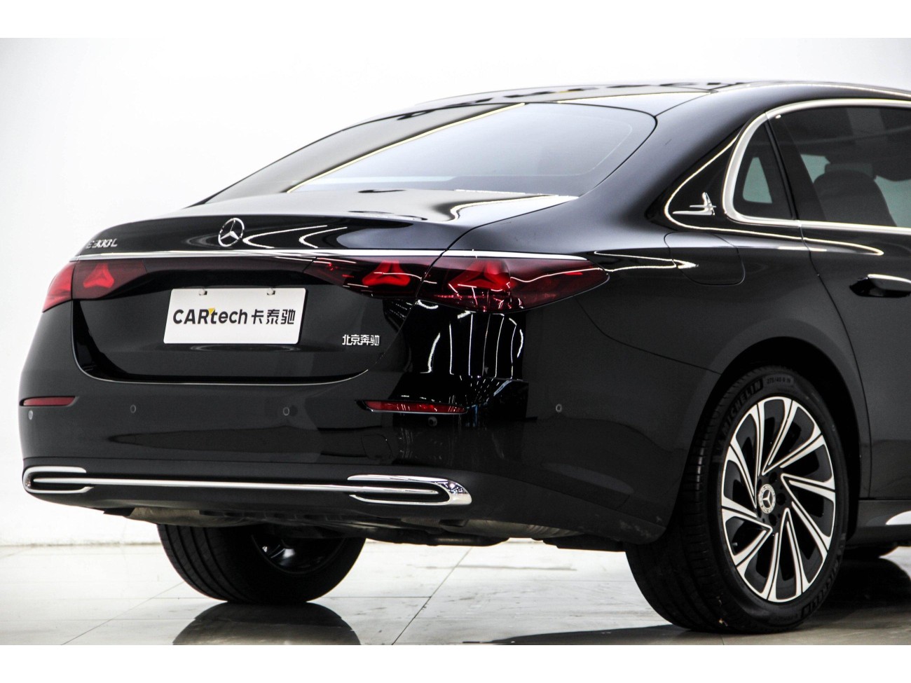 Mercedes-Benz E 300 L 2025