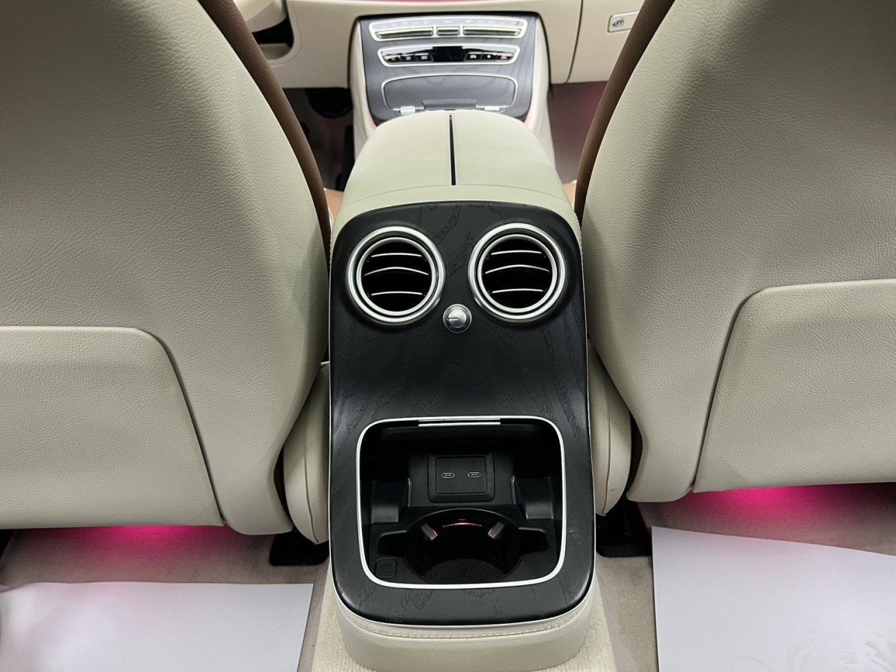 Mercedes-Benz E 300 L 2022