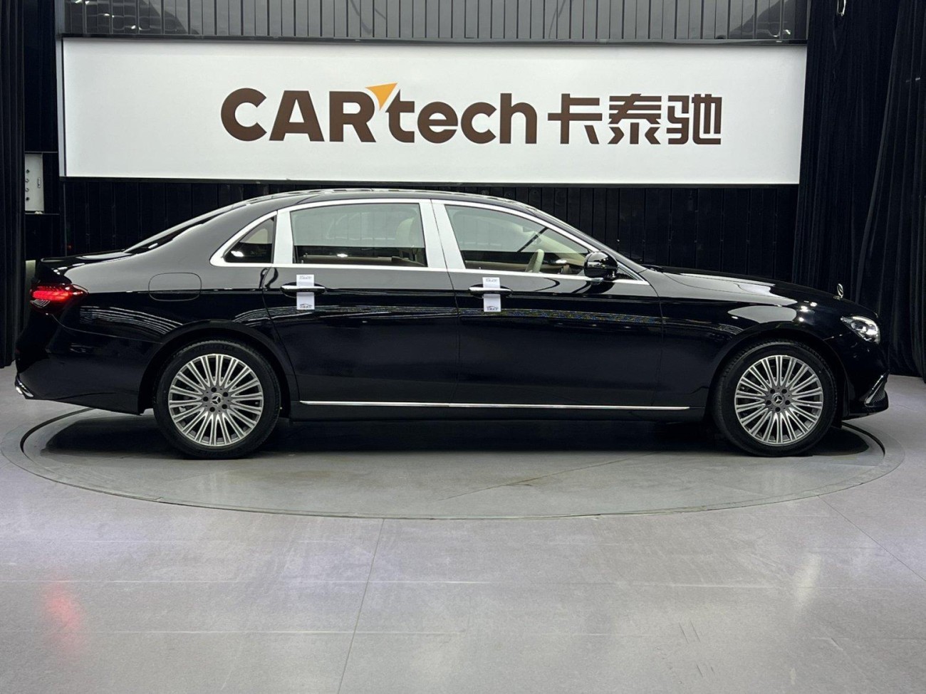 Mercedes-Benz E 300 L 2022