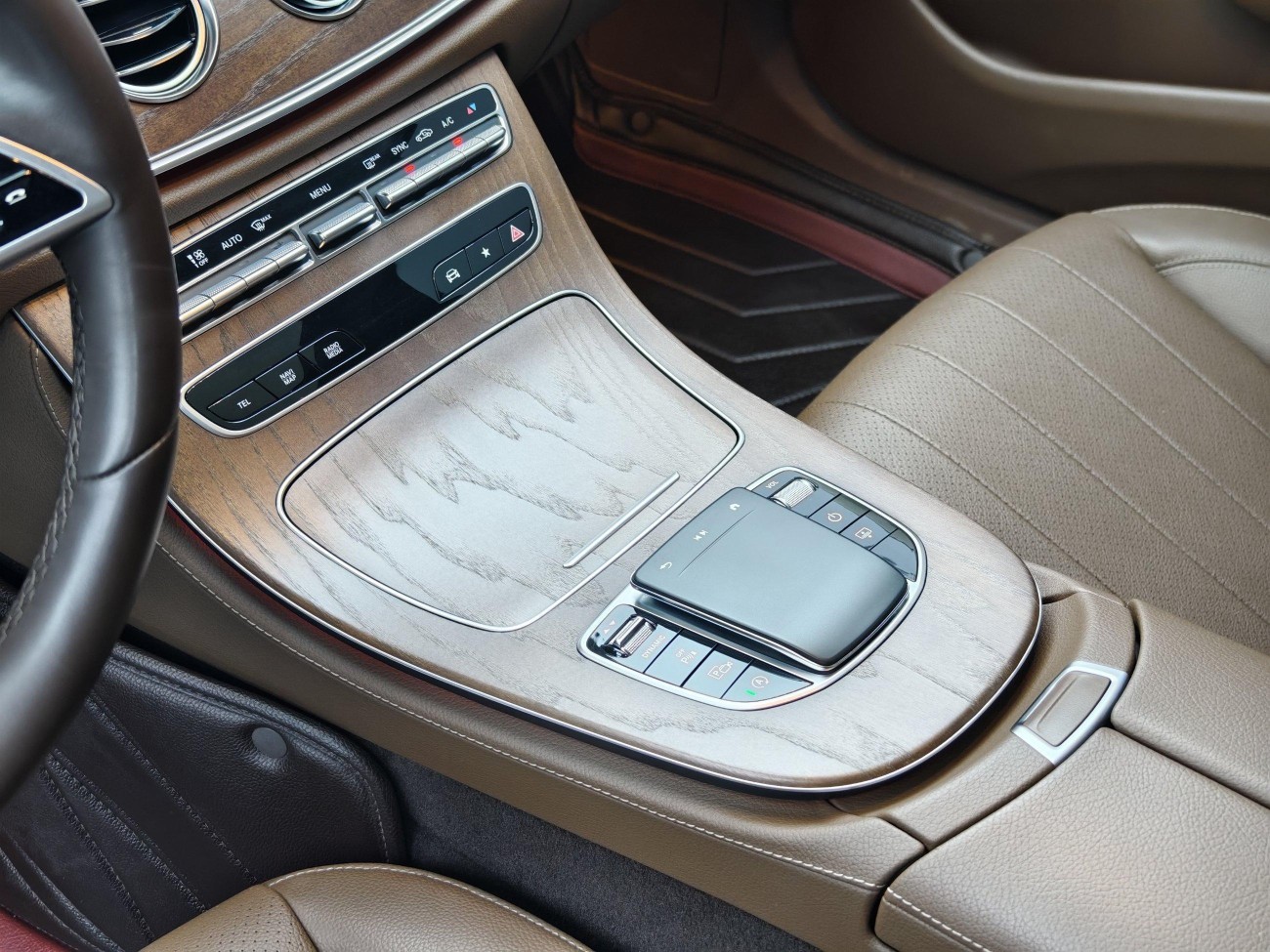 Mercedes-Benz E 300 L 2023