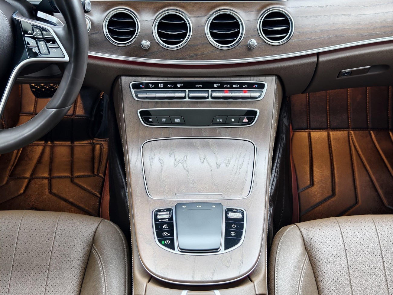 Mercedes-Benz E 300 L 2023