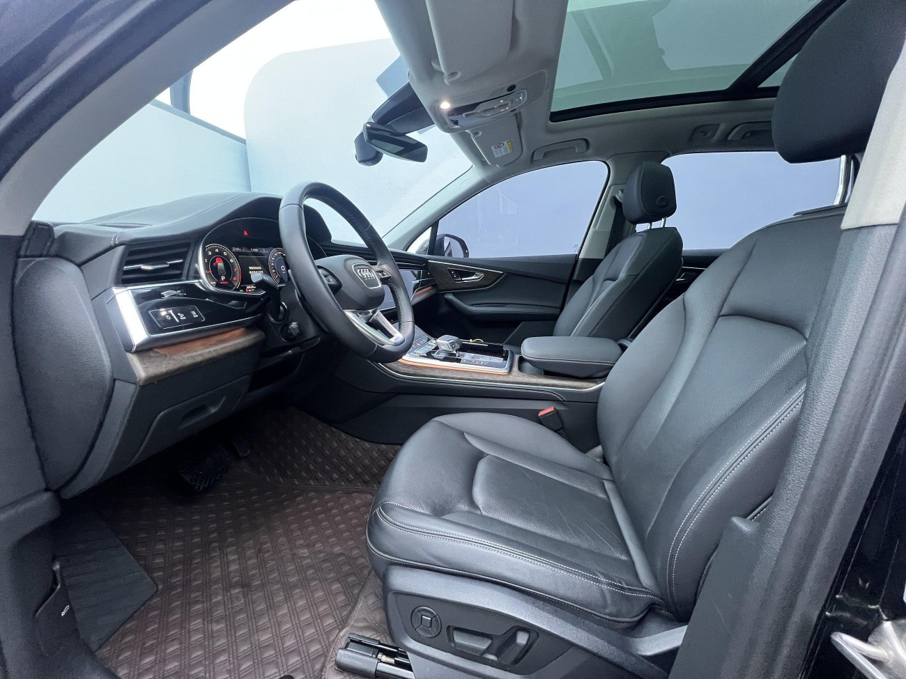 Audi Q7 45 TFSI 2025