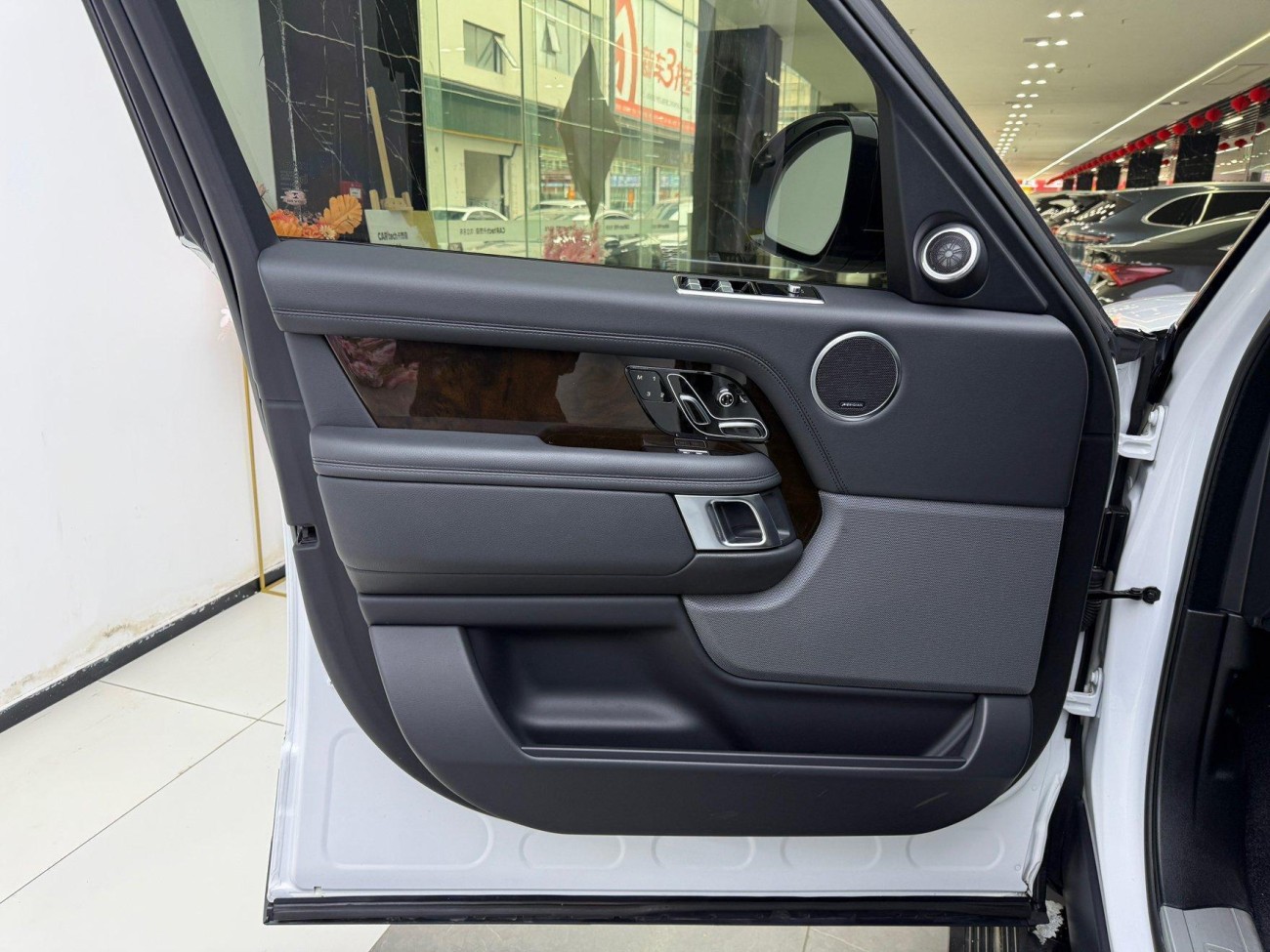 Land Rover Range Rover 2022