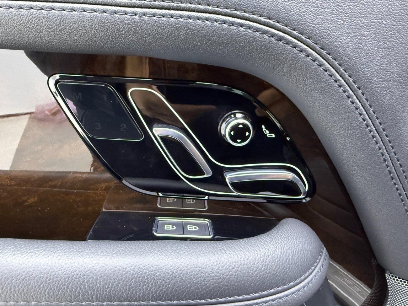 Land Rover Range Rover 2022