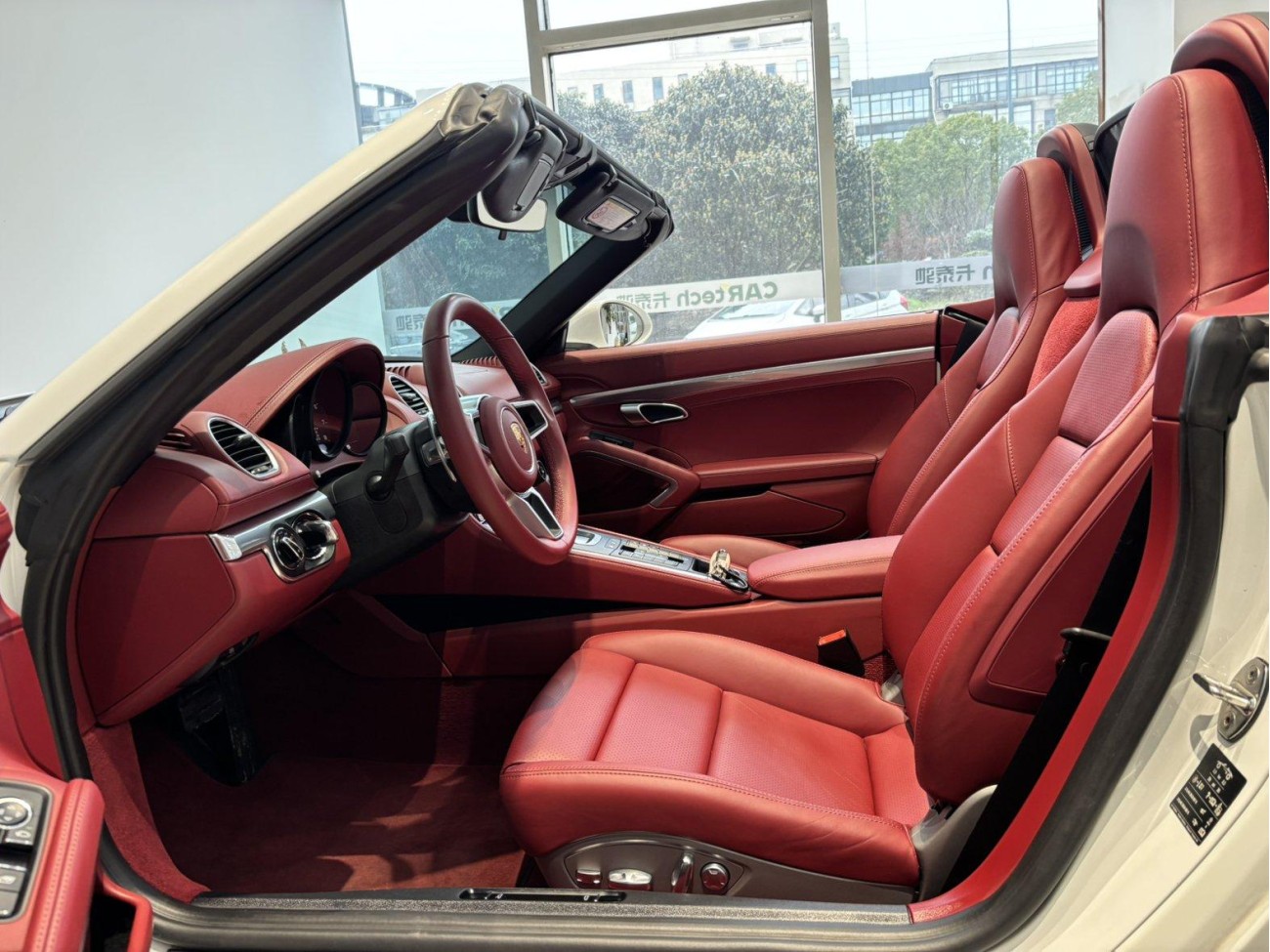 Porsche Boxster 2021