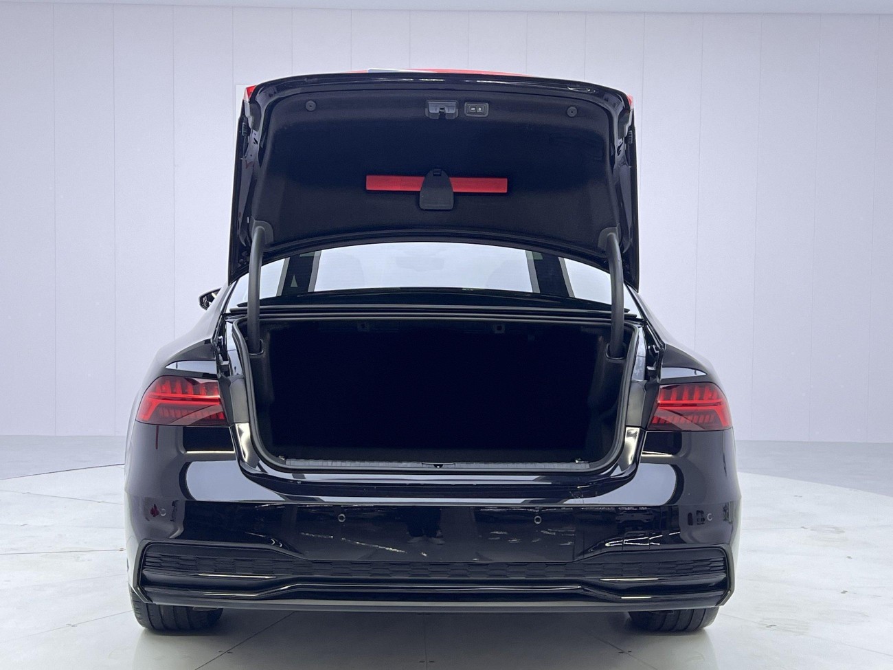 Audi A7L 45 TFSI 2023