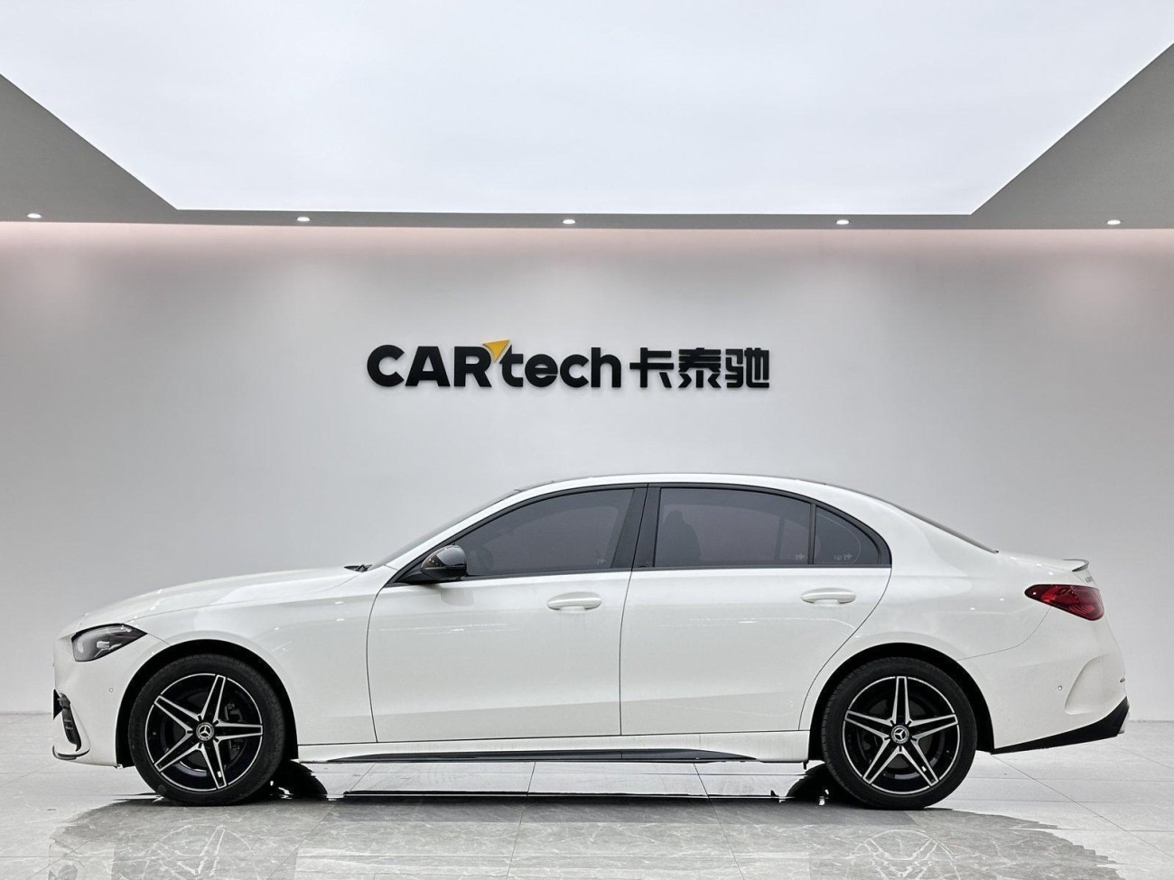Mercedes-Benz C 260 L 2023