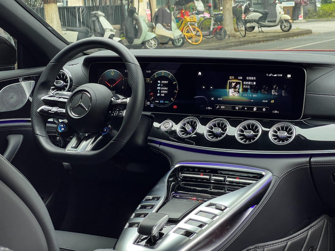 Mercedes-Benz AMG GT 2023