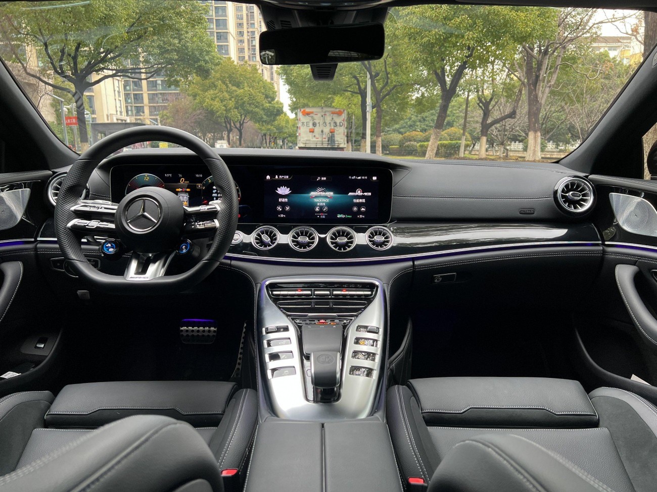 Mercedes-Benz AMG GT 2023