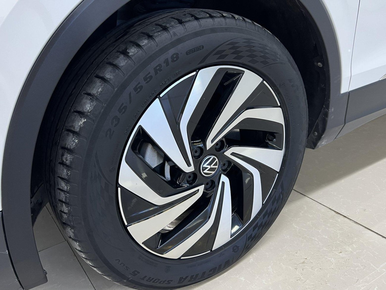 Volkswagen Tiguan L 2022