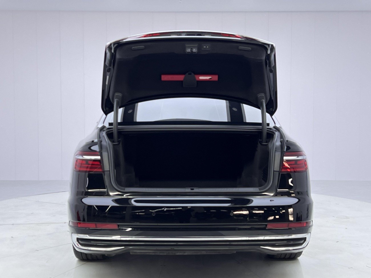 Audi A8L 50 TFSI 2024