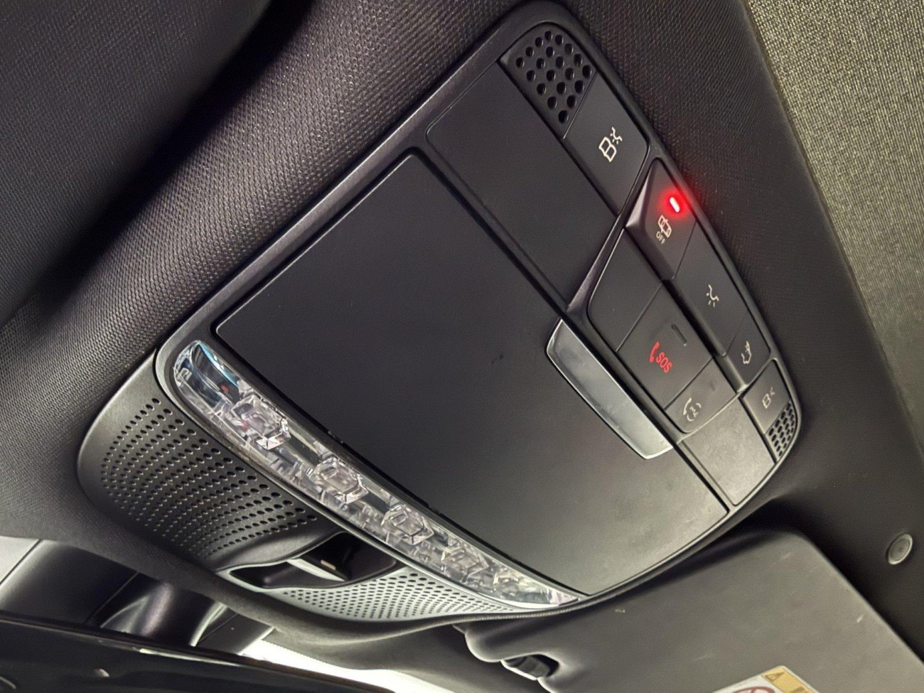 Mercedes-Benz GLC 260 L 2022