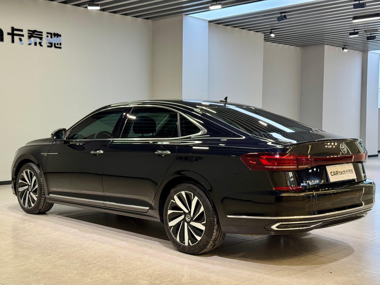 Volkswagen Passat 2024
