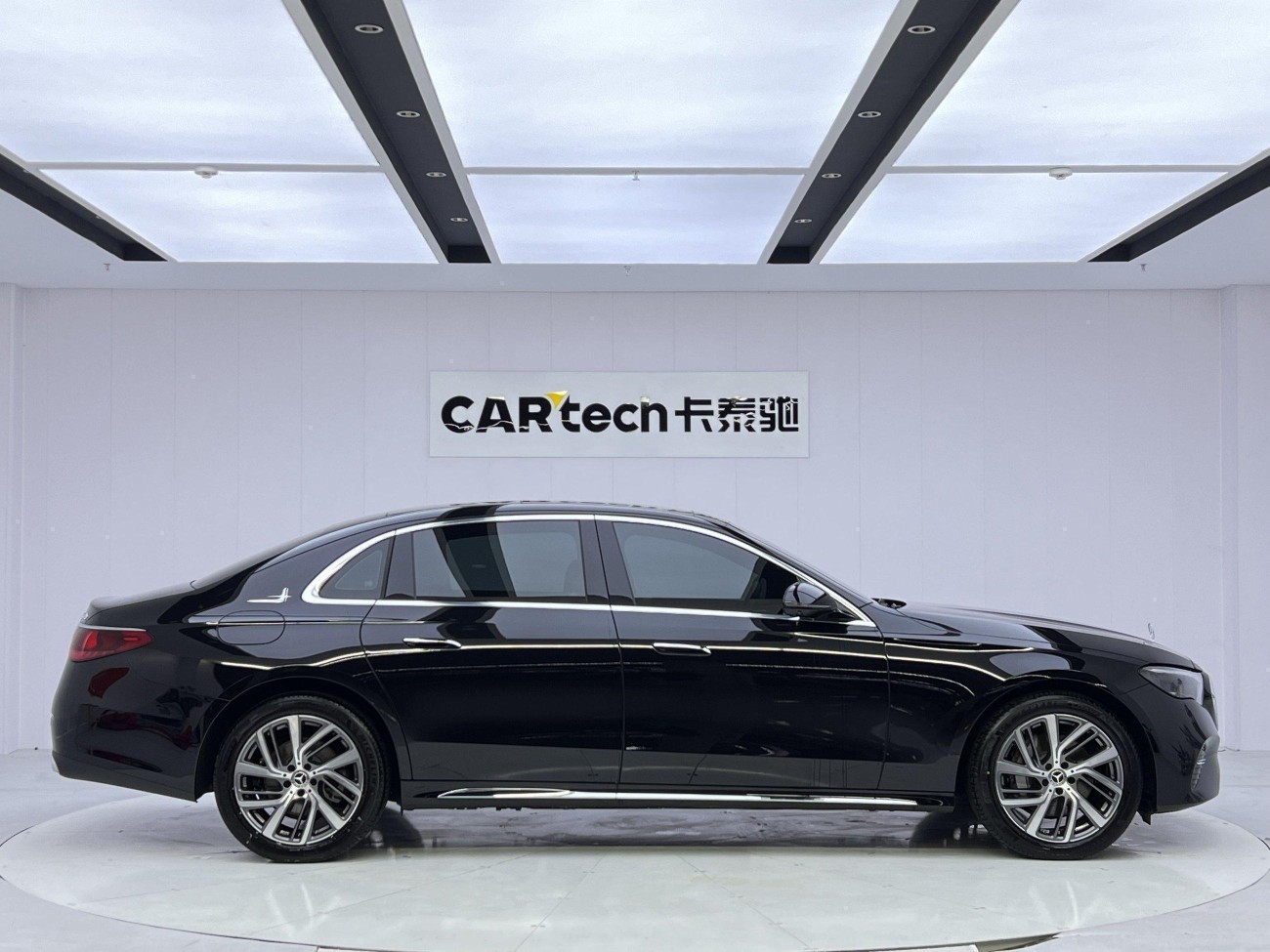 Mercedes-Benz E 300 L 2025