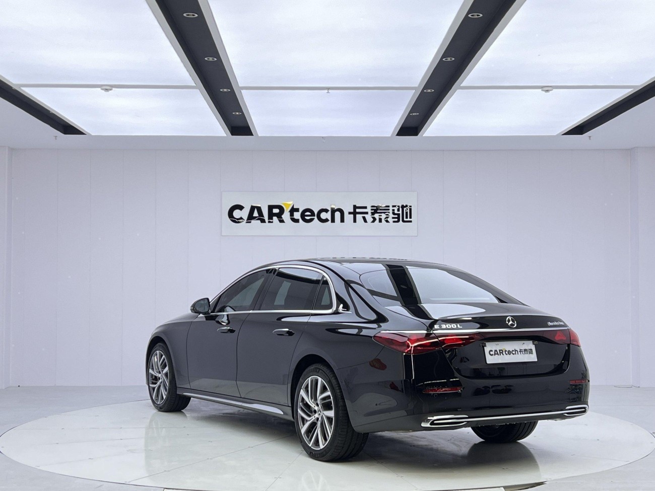 Mercedes-Benz E 300 L 2025