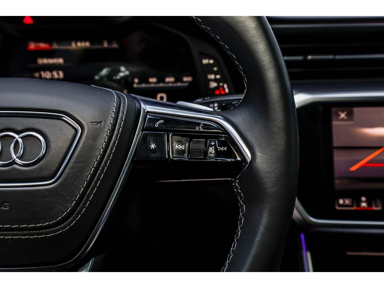 Audi A7L 45 TFSI 2024