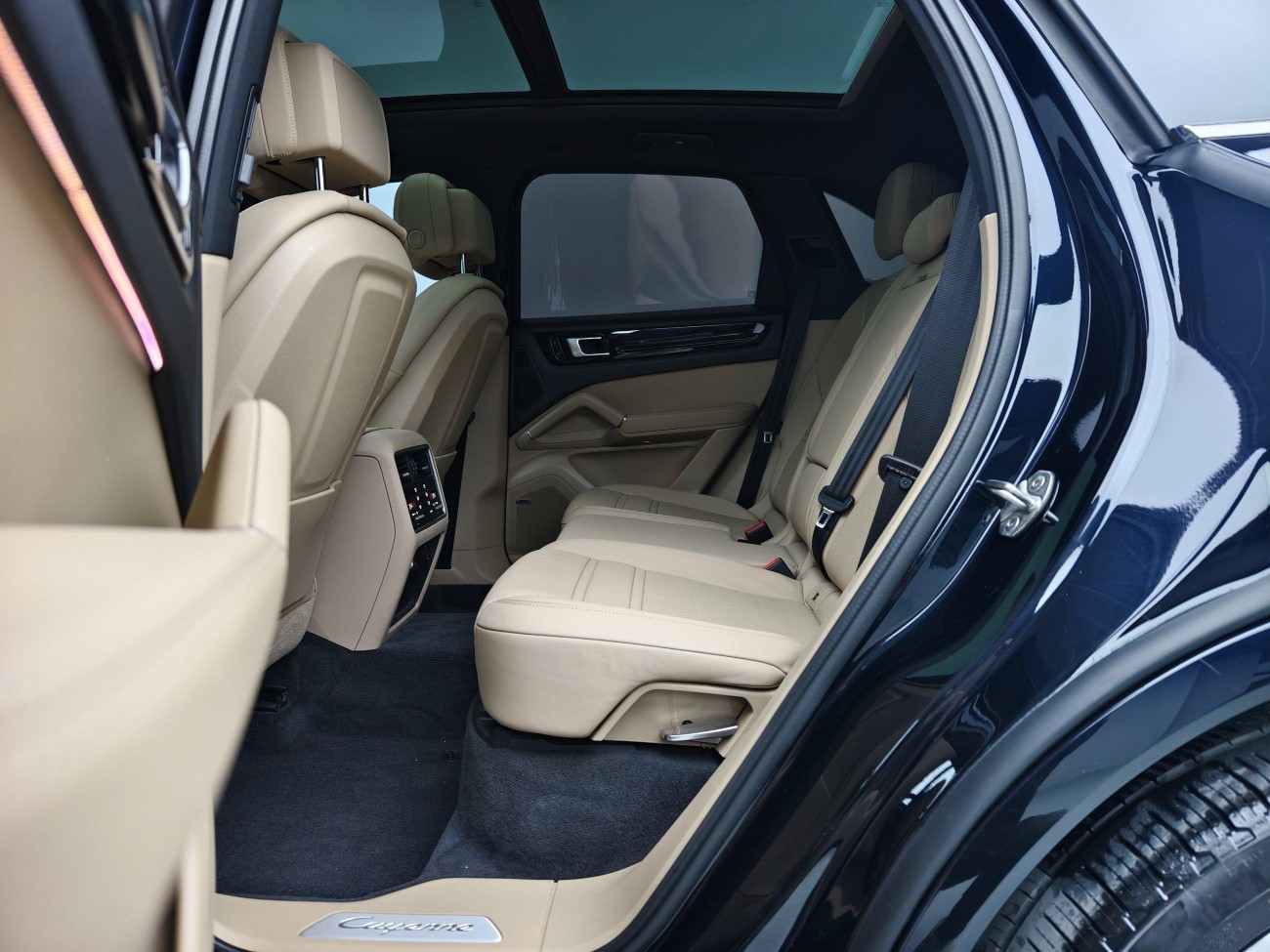 Porsche Cayenne 2021