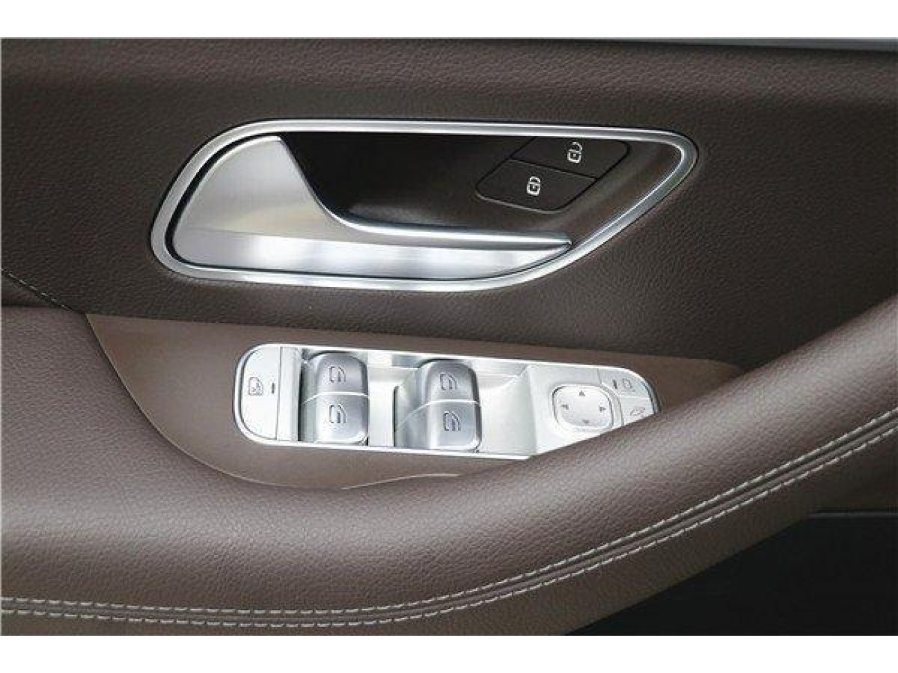 Mercedes-Benz GLS 450 4MATIC 2023