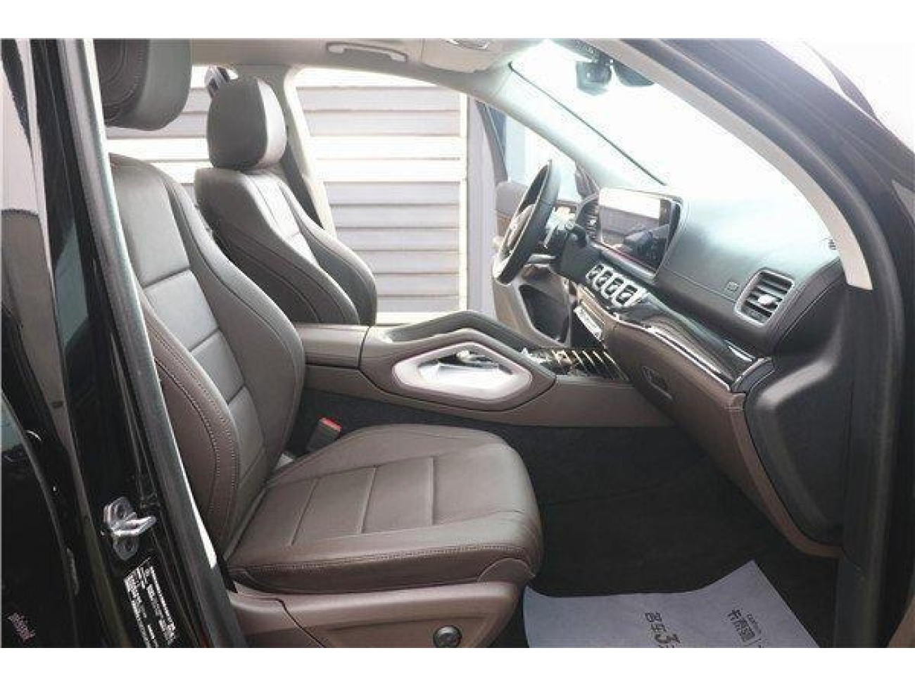 Mercedes-Benz GLS 450 4MATIC 2023