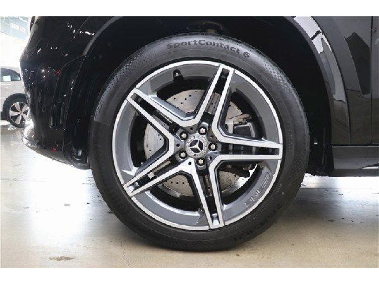 Mercedes-Benz GLS 450 4MATIC 2023