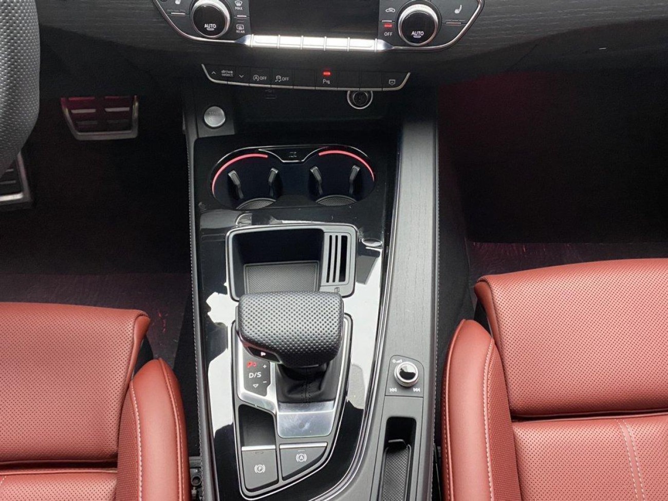 Audi A4L 40 TFSI 2025