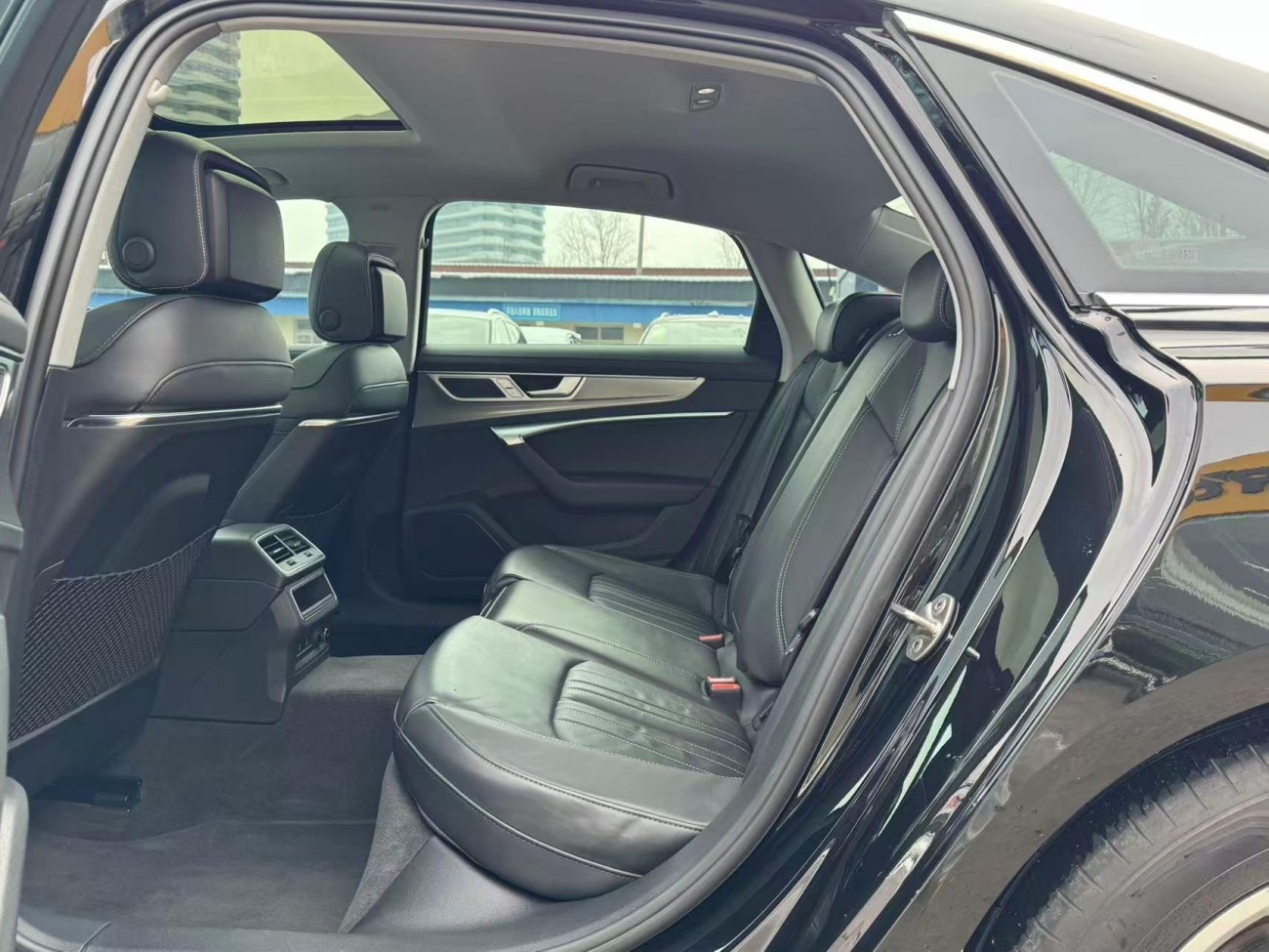 Audi A6L 40 TFSI 2023