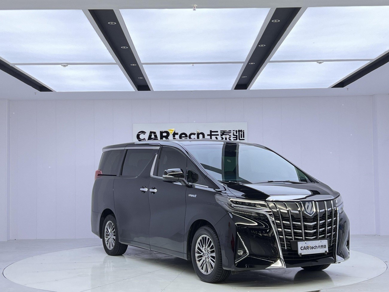 Toyota Alphard 2021