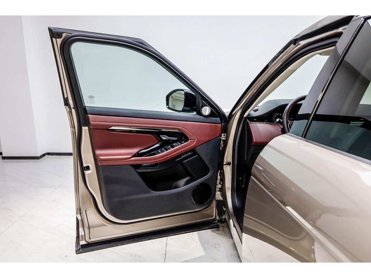 Land Rover Range Rover 2024