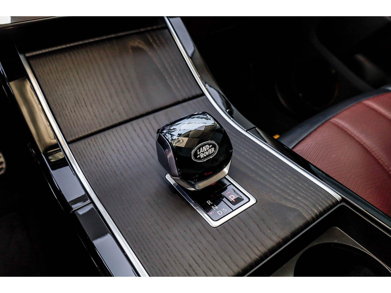 Land Rover Range Rover 2024