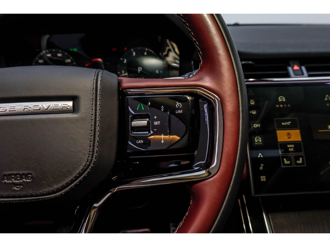 Land Rover Range Rover 2024