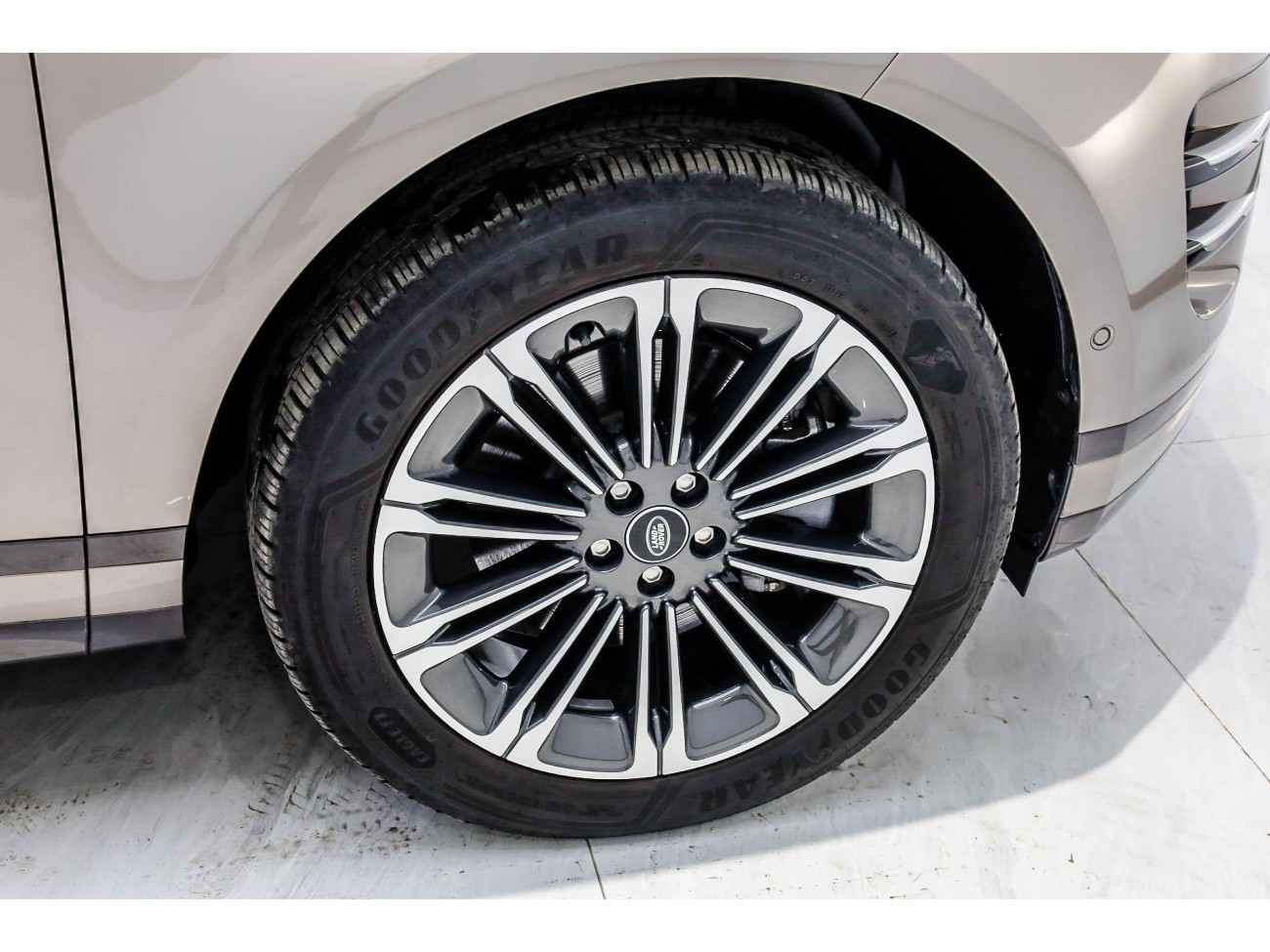 Land Rover Range Rover 2024