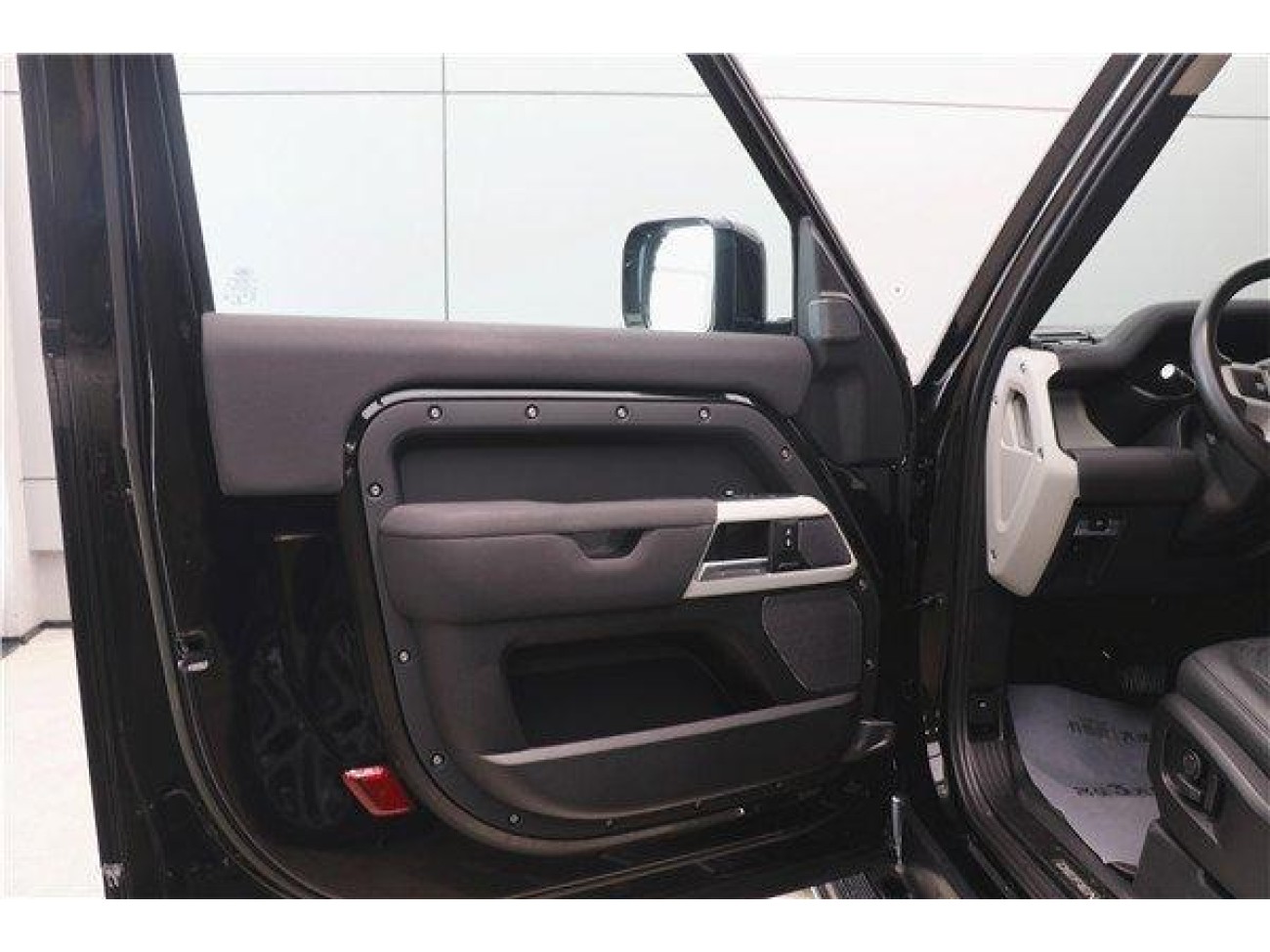 Land Rover Defender 2022