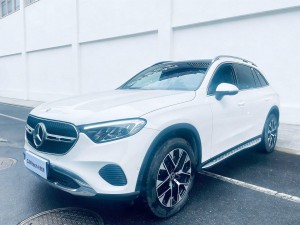 Mercedes-Benz GLC 260 L 2023