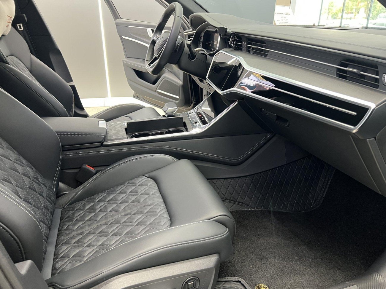 Audi A6L 45 TFSI 2025