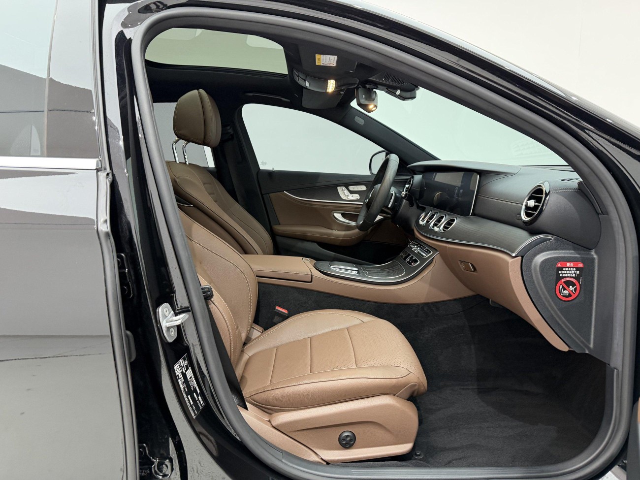 Mercedes-Benz E 300 L 2023