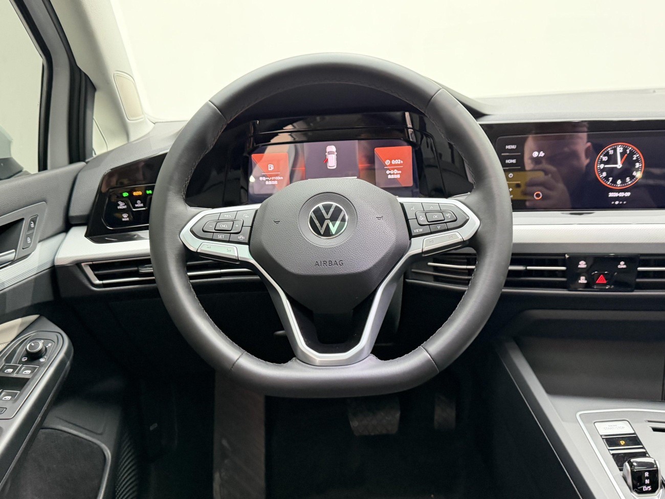 Volkswagen Golf 2025