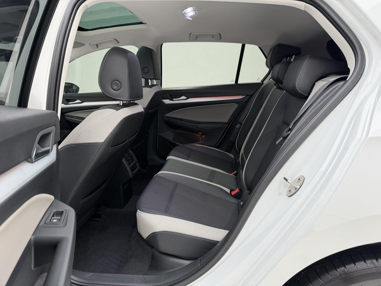 Volkswagen Golf 2025