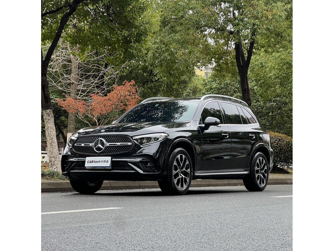 Mercedes-Benz GLC 260 L 2025