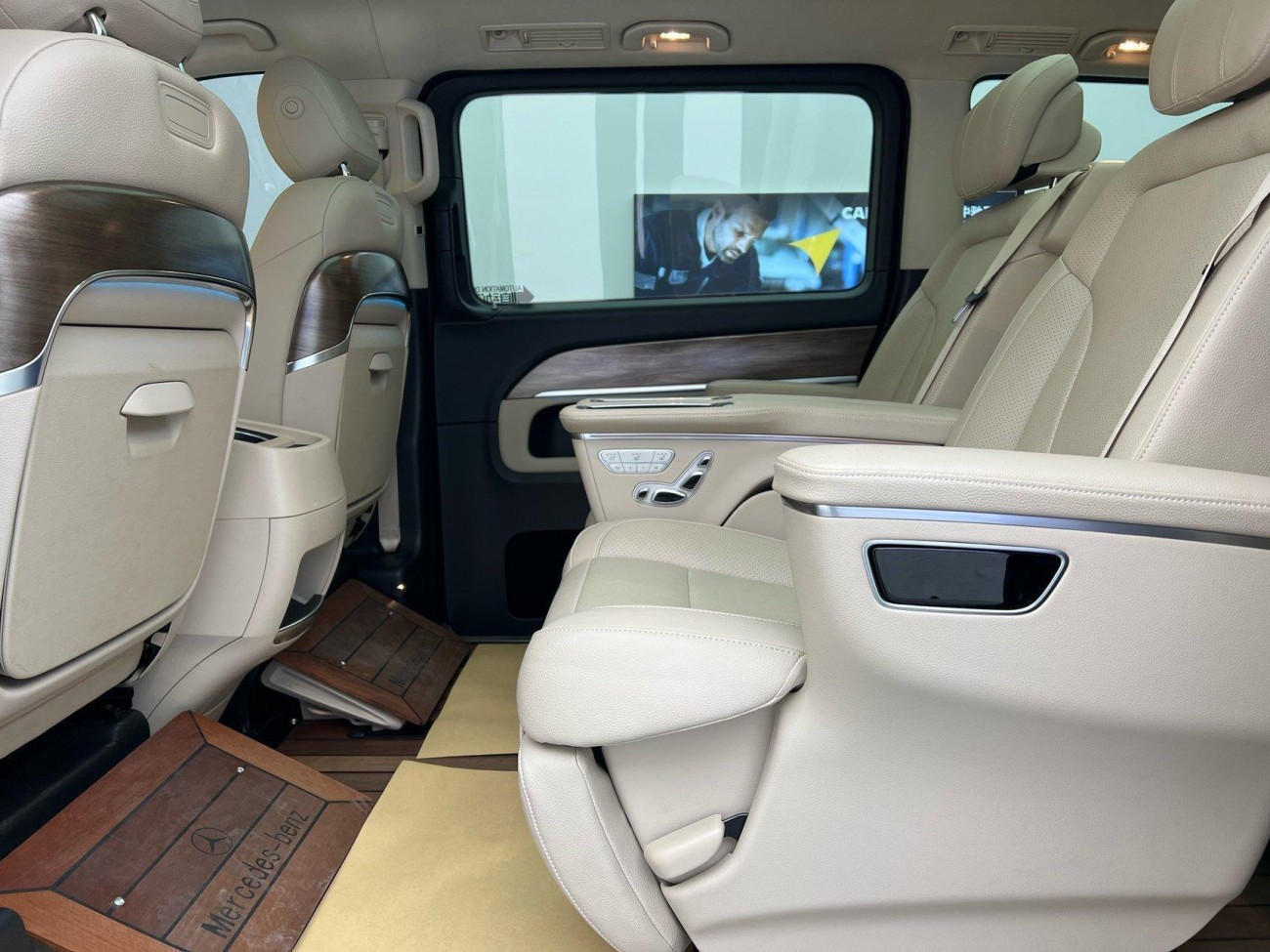 Mercedes-Benz V 2022