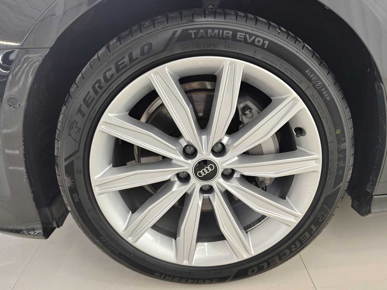 Audi A6L 45 TFSI 2023