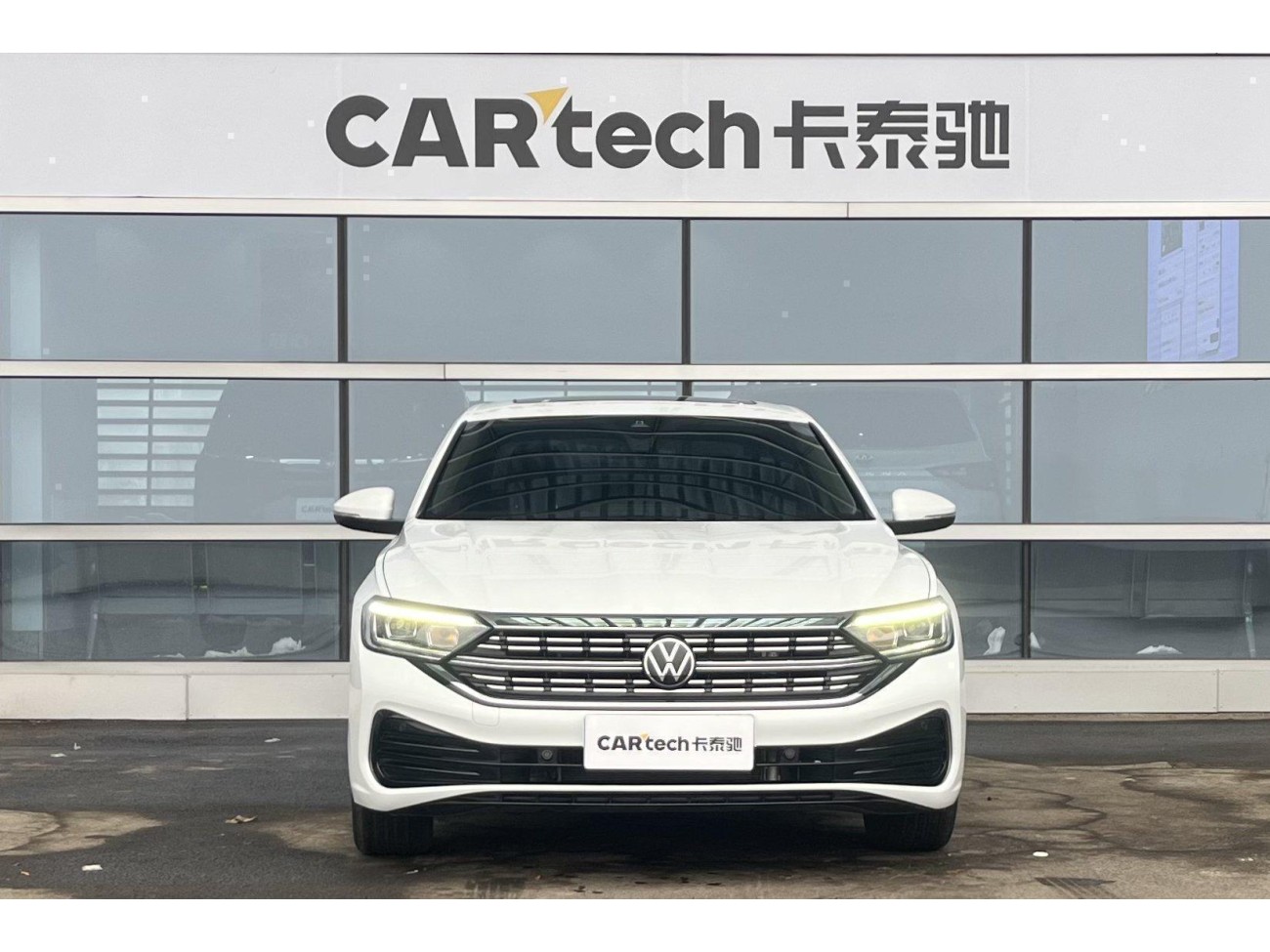 Volkswagen Sagitar 2024