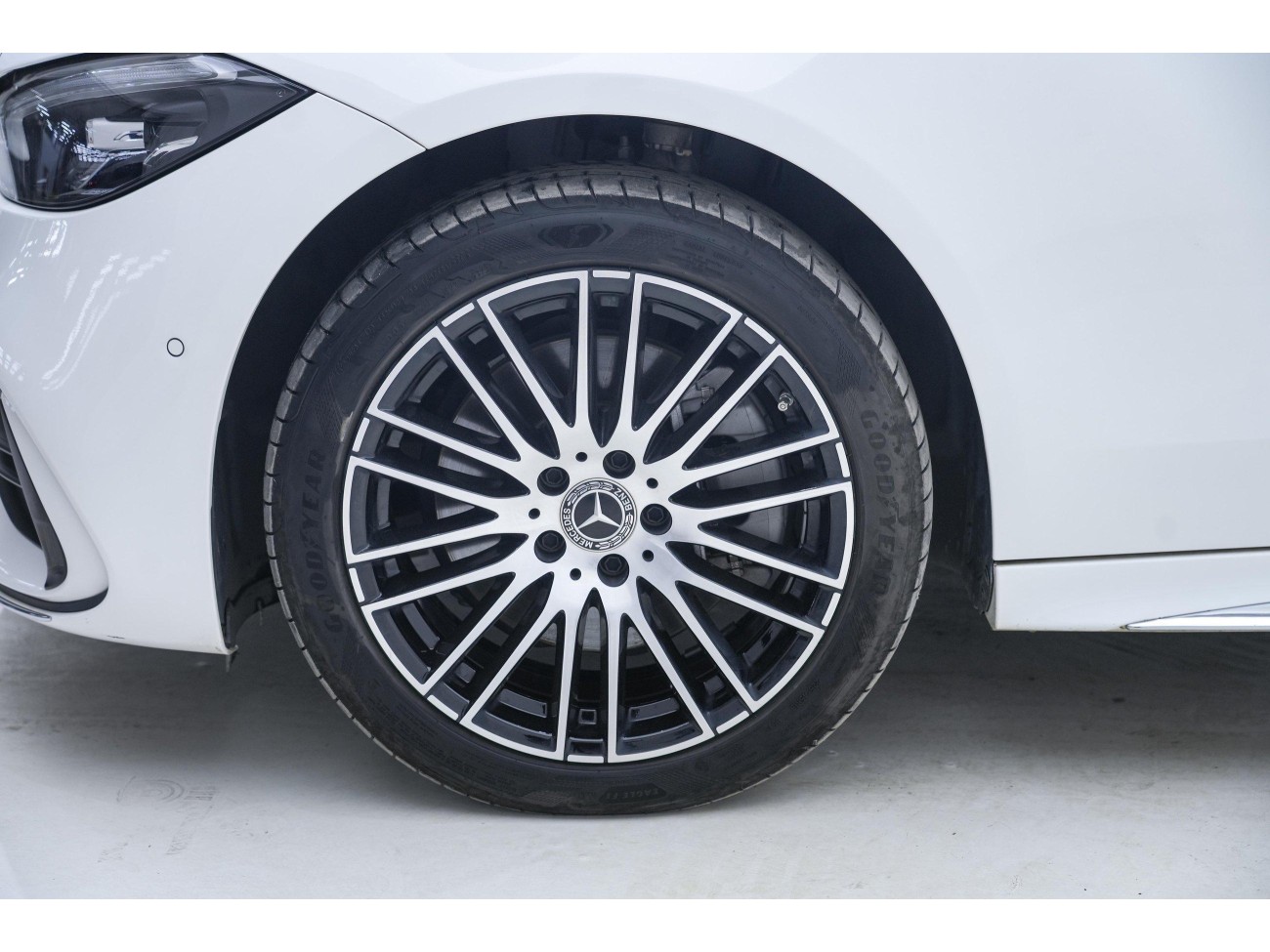 Mercedes-Benz C 260 L 2024