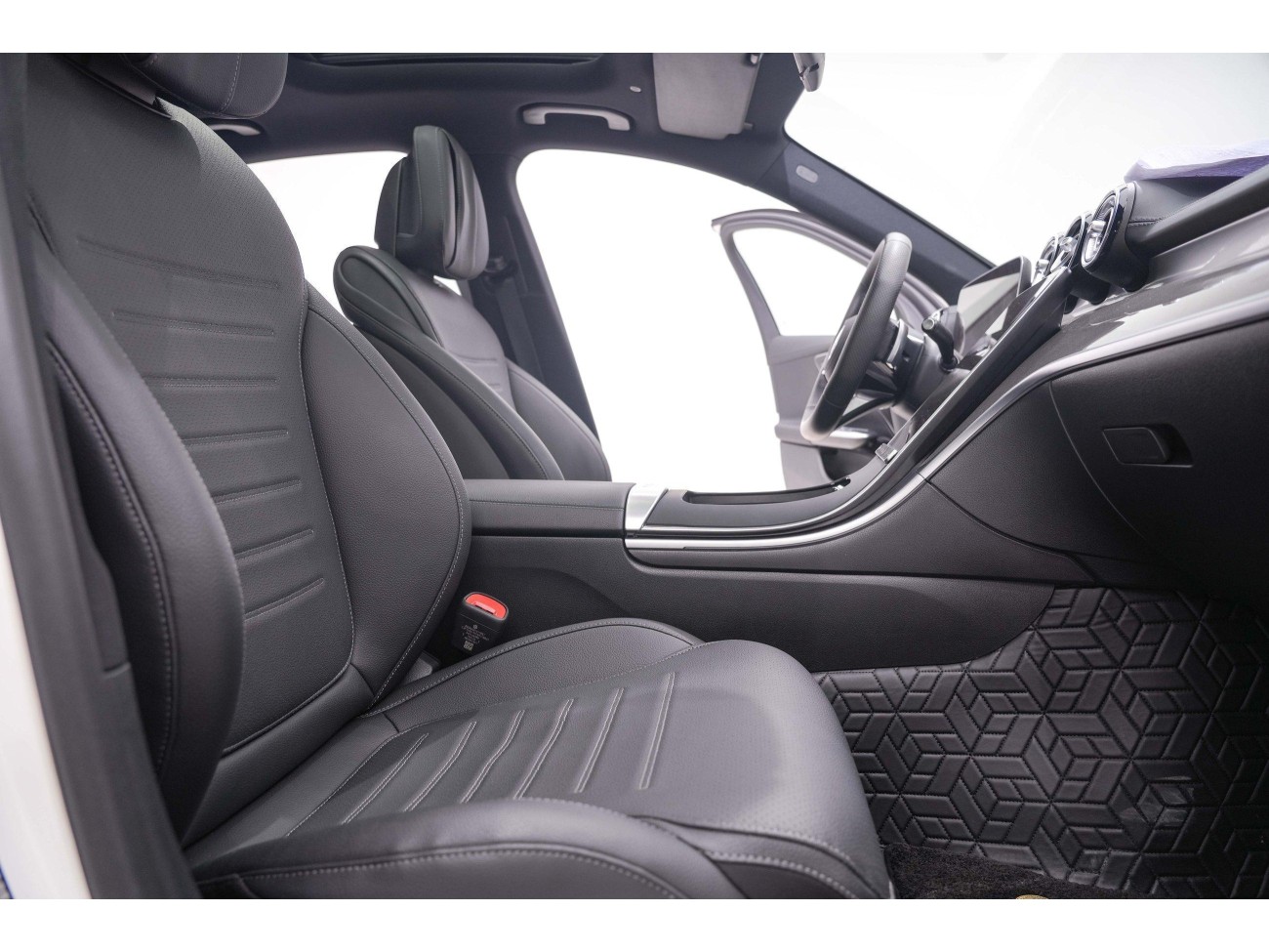 Mercedes-Benz C 260 L 2024