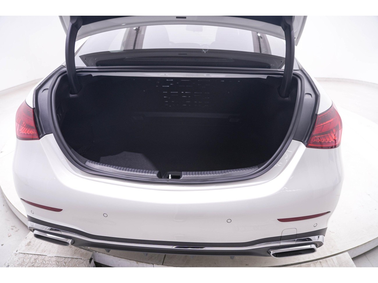 Mercedes-Benz C 260 L 2024