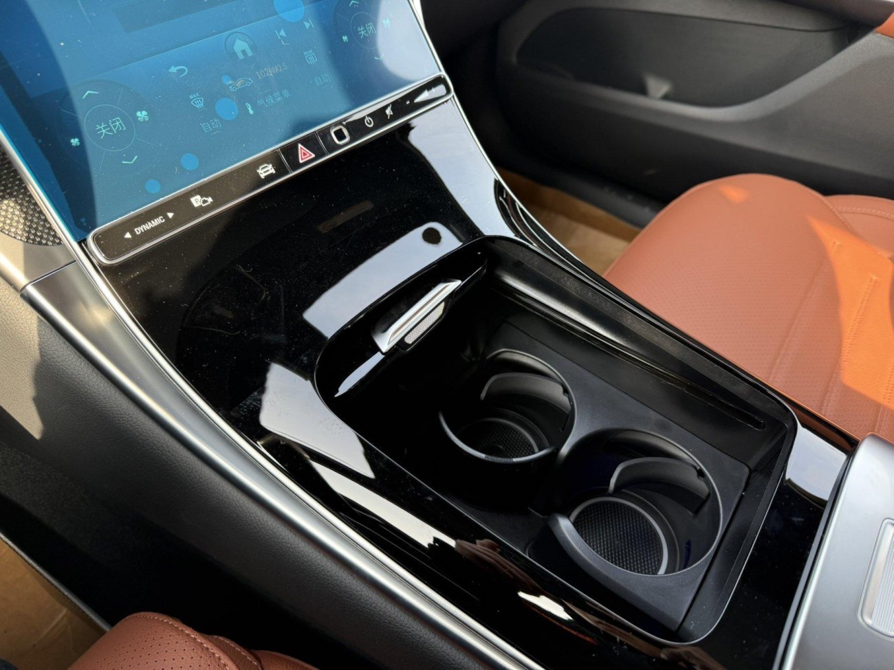 Mercedes-Benz E 260 L 2026