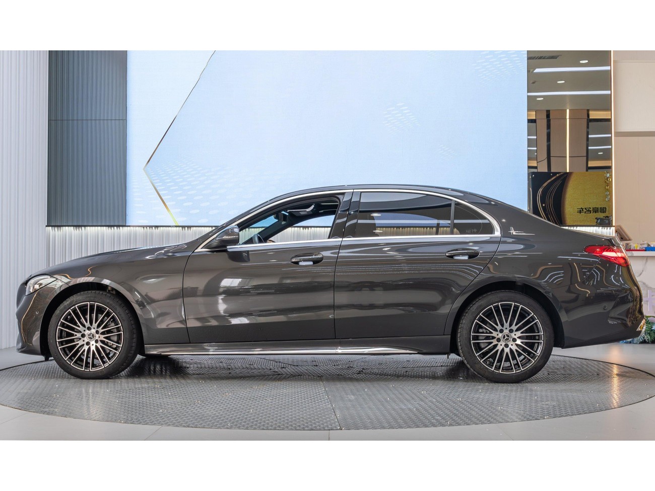 Mercedes-Benz C 200 L 2023