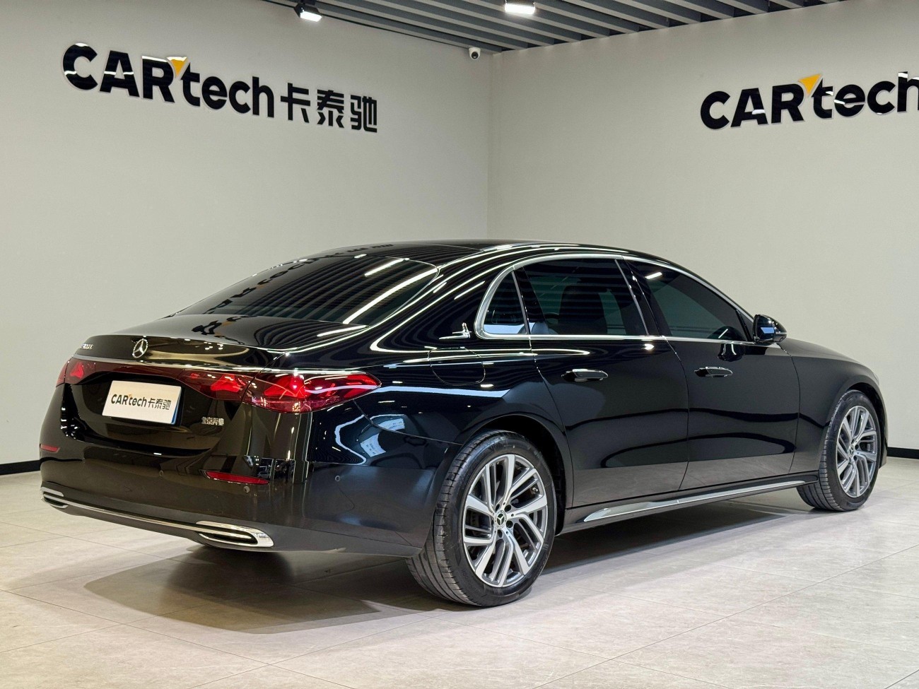 Mercedes-Benz E 300 L 2025