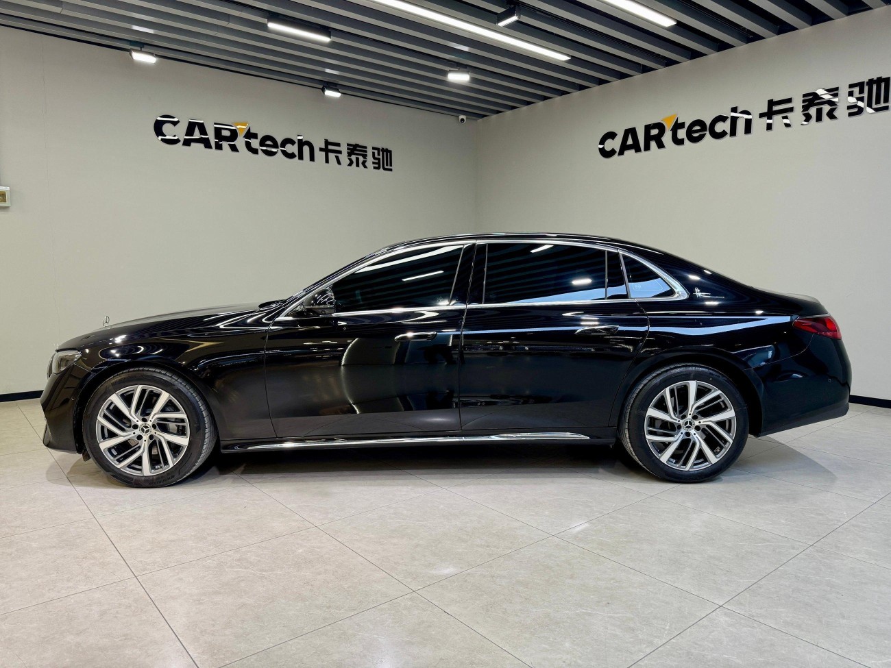 Mercedes-Benz E 300 L 2025