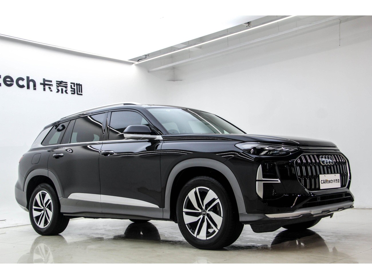 Audi Q6 40 TFSI 2024